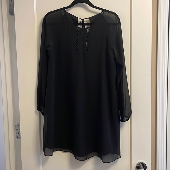 BCBG black long sleeved dress - Picture 1 of 6